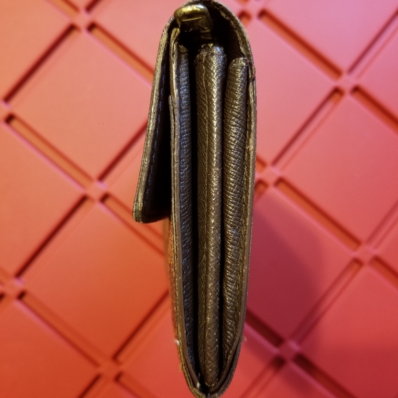 Louis Vuitton Damier Ebene Sarah Wallet - Picture 5 of 13